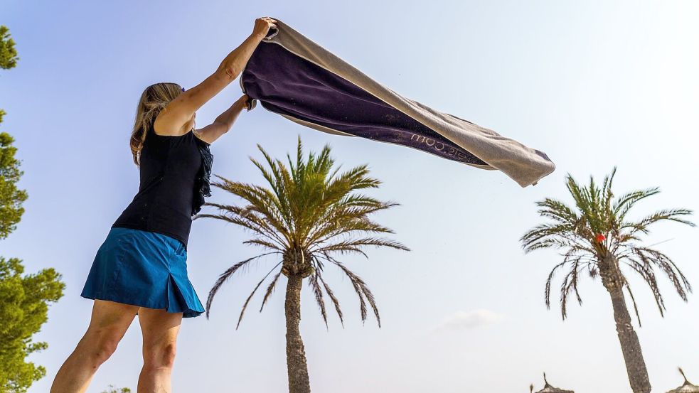 Zuschuss für die schönsten Wochen des Jahres - viele können sich im Sommer über ein Urlaubsgeld freuen (Symbolbild) Foto: Andreas Arnold
