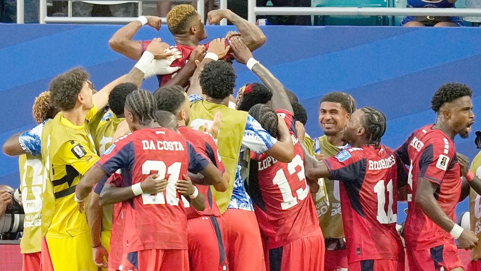 Kap Verde durfte gegen Uruguay gleich zweimal jubeln. Foto: Rebecca Blackwell