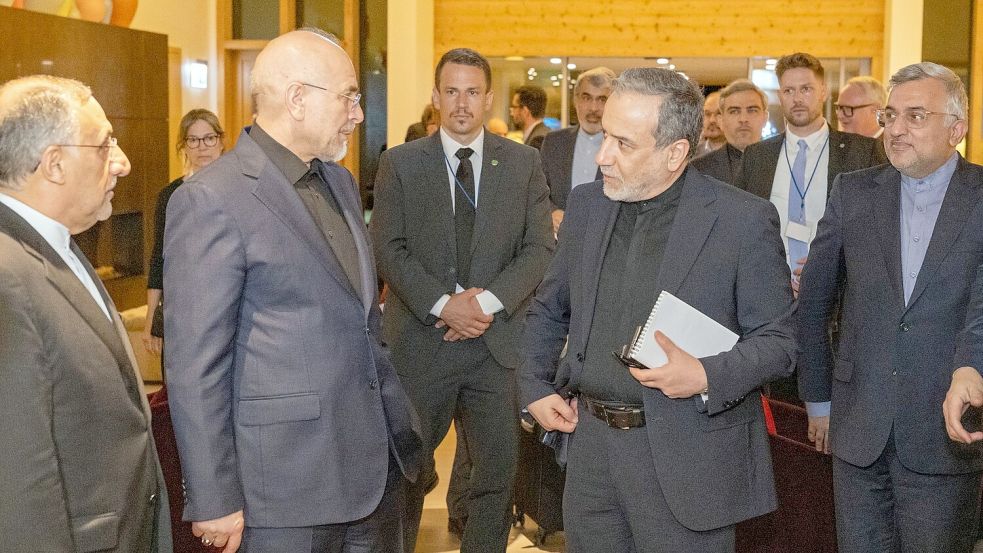 Der iranische Außenminister Araghtschi äußerte sich nach Abschluss der ersten Gespräche positiv. Foto: Urs Flueeler/KEYSTONE/dpa