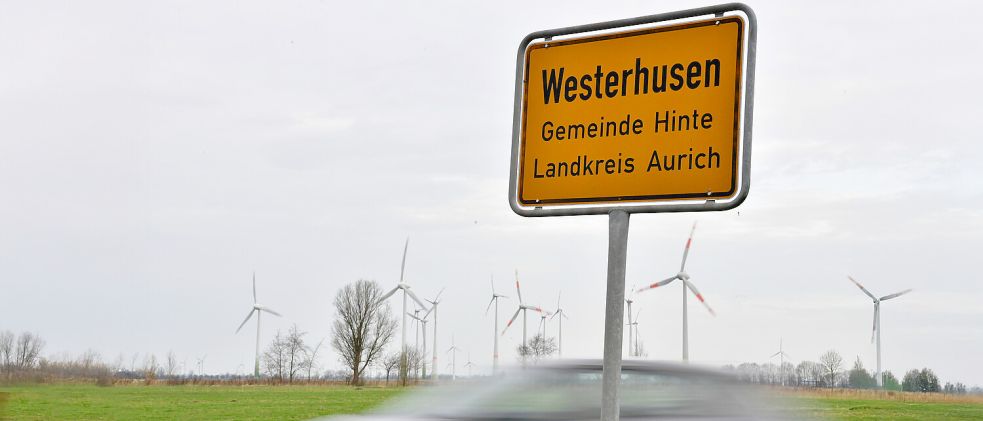In Westerhusen wurde im Mai eine Fläche für einen geplanten Solarpark nach Kampfmitteln untersucht. Die Sondierung in der Brut- und Setzzeit hat Kritik von Naturschützern ausgelöst. Foto: Heinz Wagenaar/Archiv
