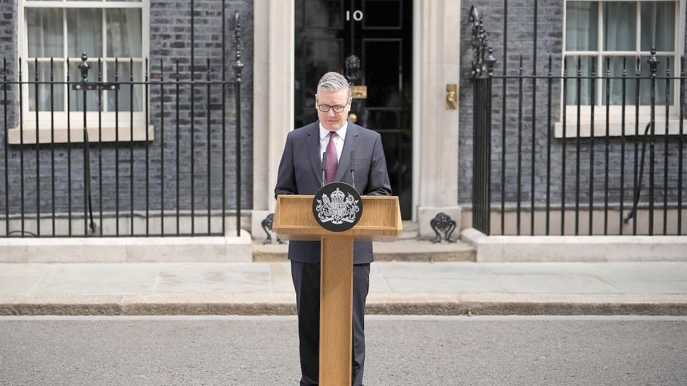 Großbritanniens Premierminister Keir Starmer kündigt seinen Rücktritt an. Foto: Kin Cheung