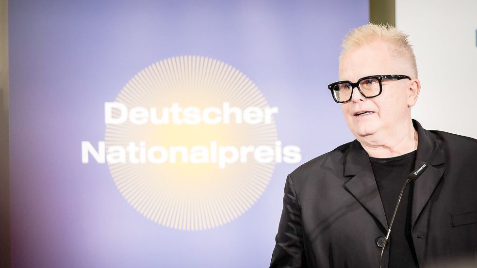 Herbert Grönemeyer wurde mit dem Deutschen Nationalpreis ausgezeichnet. Foto: Christoph Soeder/dpa