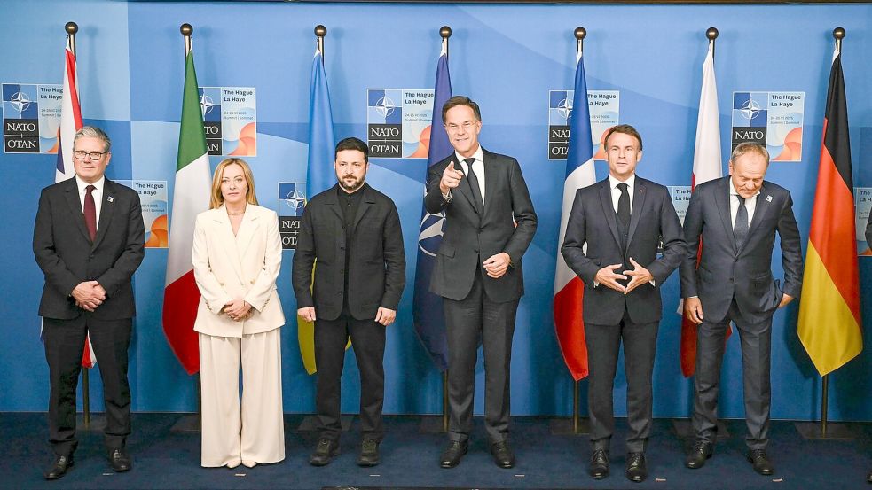 Ein E5-Treffen auf Spitzenebene gab es zuletzt 2025 - damals mit dem ukrainischen Präsidenten Selenskyj. (Archivbild) Foto: Ben Stansall/Pool AFP/AP/dpa