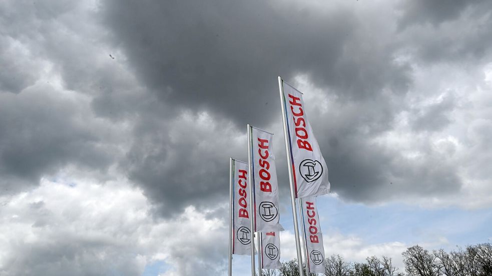 Bosch ist 2025 in die roten Zahlen gerutscht. (Archivbild) Foto: Bernd Weißbrod/dpa