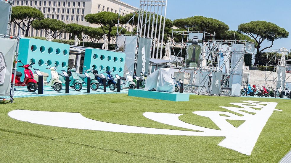In dem Sportkomplex Foro Italico wurde ein Vespa Village eingerichtet. Foto: Francesca Bolla / Agf