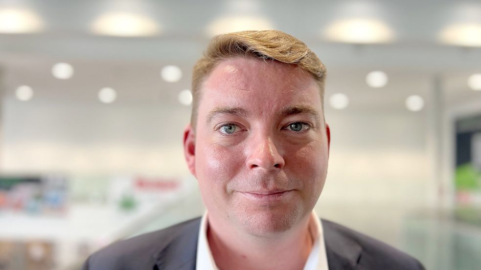 Shisha-Lobbyist Folke Rega, hier bei der Fachmesse Intertabac 2024. Foto: Wolf von Dewitz/dpa-Zentralbild/