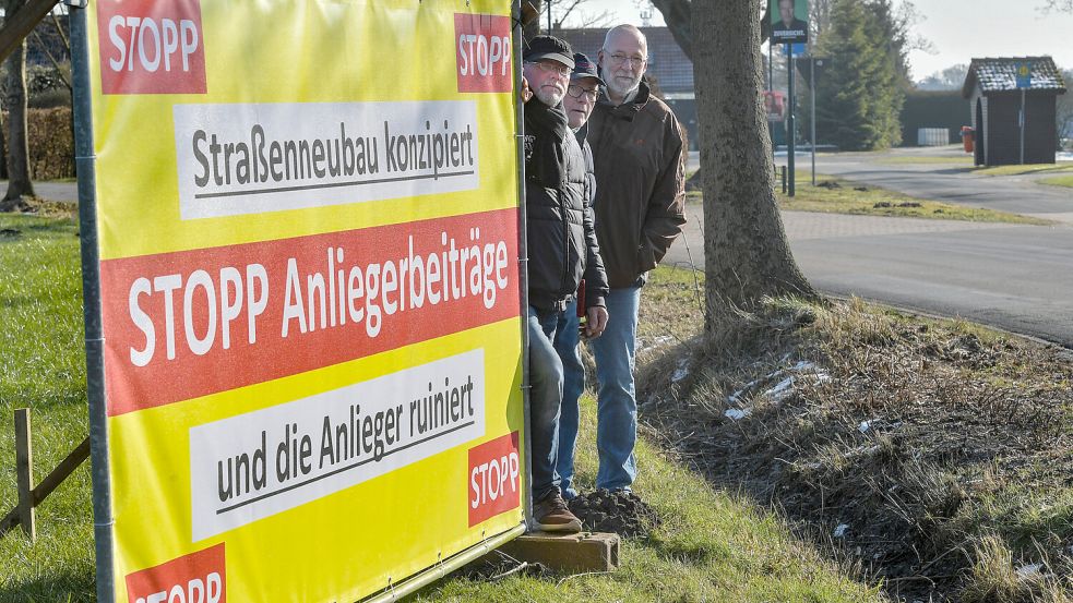 Mit Plakaten machte die Bürgerinitiative auf ihr Anliegen aufmerksam. Foto: Klaus Ortgies/Archiv