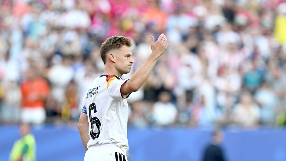 Joshua Kimmich muss die nächste schwere Turnier-Enttäuschung verkraften. Foto: Federico Gambarini/dpa