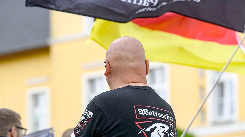 Den größten Zuwachs sieht das Bundesamt für Verfassungsschutz bei den Rechtsextremisten. (Symbolbild) Foto: Patrick Pleul