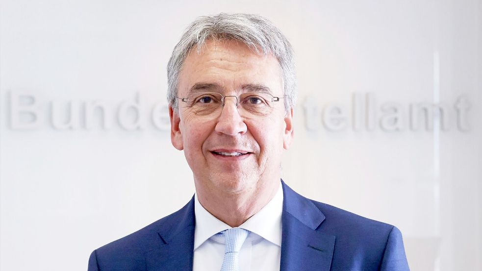 Andreas Mundt, Präsident des Bundeskartellamtes, geht davon aus, dass der Tankrabatt nicht vollständig bei den Verbrauchern ankam. (Archivbild) Foto: Oliver Berg