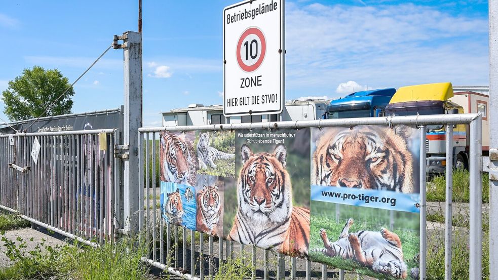 Polizei und Veterinäramt sind zu einem Einsatz ausgerückt. (Archivbild) Foto: Heiko Rebsch/dpa