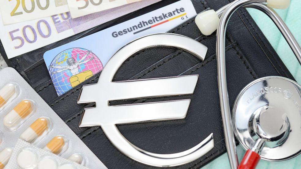 Für 2027 fehlen den Kassen 18 Milliarden Euro. Die GKV-Reform soll die Lücke schließen. Aber Ärzte, Kliniken und die Pharmabranche wehren sich gegen Kürzungen. Foto: IMAGO/Christian Ohde