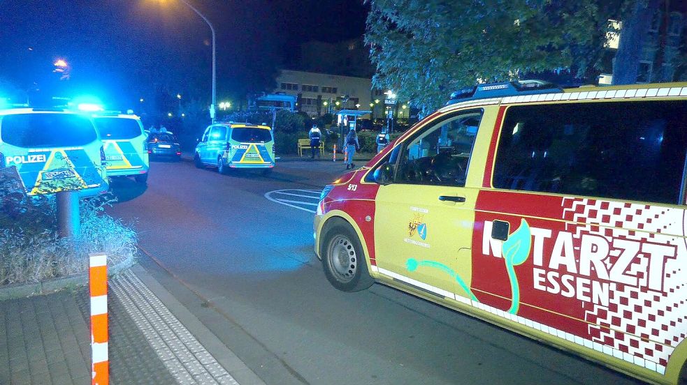 Die Polizei war in der Nacht mit vielen Kräften vor Ort. Foto: Fotoreport-DB
