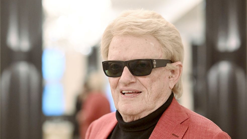 Heino will sich auch von der AfD nicht politisch vereinnahmen lassen. (Archivbild) Foto: Robert Michael/dpa