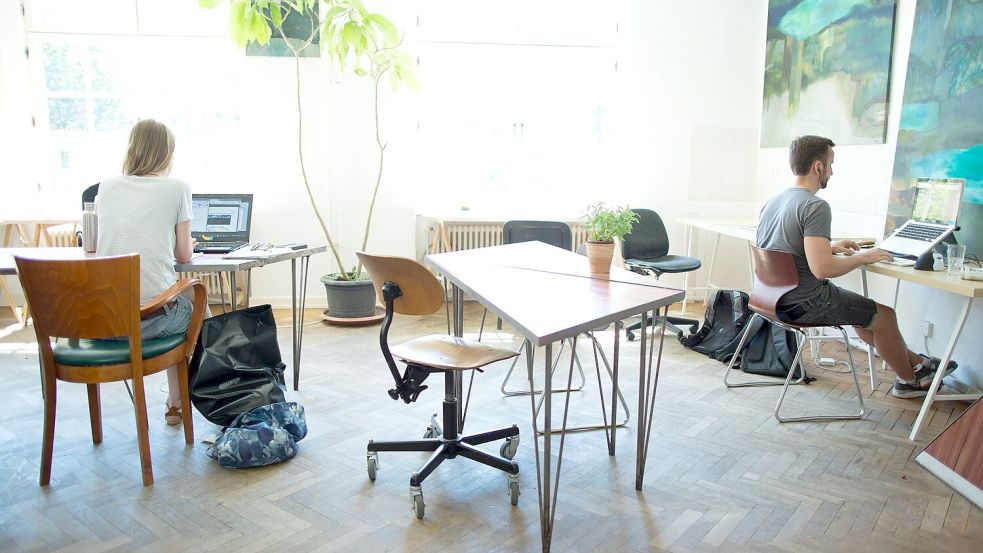 In Deutschland wächst die Zahl der neuen Start-ups rasant. (Symbolbild) Foto: Jörg Carstensen/dpa