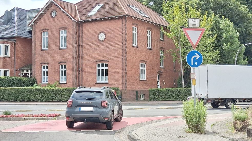 Für „Fuss Aurich“ ist die Einmündung des Breiten Wegs in die Von-Jhering-Straße eine Gefahrenquelle. Foto: Fuss Aurich