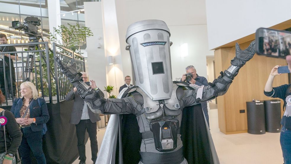 Wird Count Binface zum echten Konkurrenten für Nigel Farage? (Archivbild) Foto: Jeff Moore