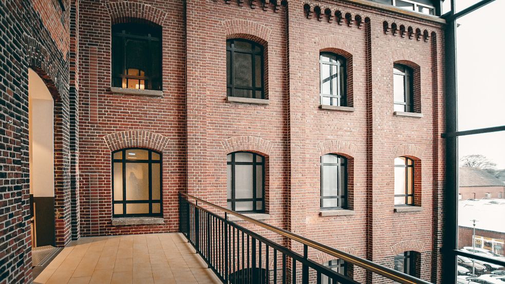 Moderne Planung einer alten, denkmalgeschützten Industriebrache: Der Komplex in der Schüttorfer Stadtmitte hat seinen ganz eigenen Charme. Foto: Real Immobilien