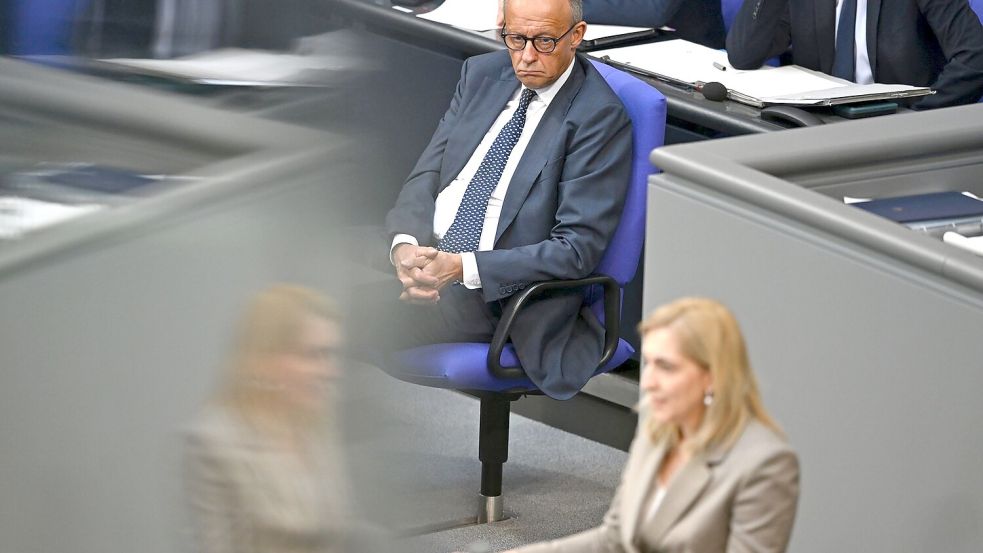 Gesundheitsministerin Warken will die Reform ins Ziel bringen. (Archivbild) Foto: Elisa Schu