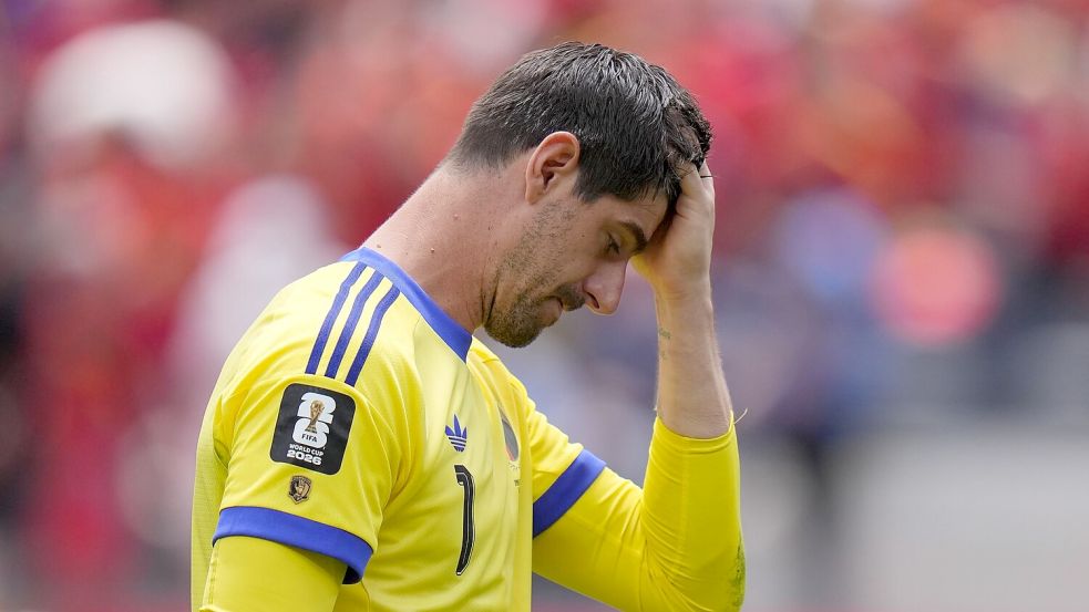 Tief enttäuscht: Für Thibaut Courtois und Belgien ist die WM vorbei. Foto: Jae C. Hong