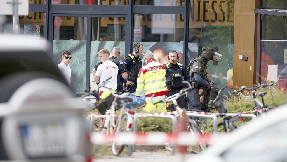 Glücklicherweise sei niemand größer zu Schaden gekommen, erklärte ein Polizeisprecher. Foto: Carsten Koall/dpa