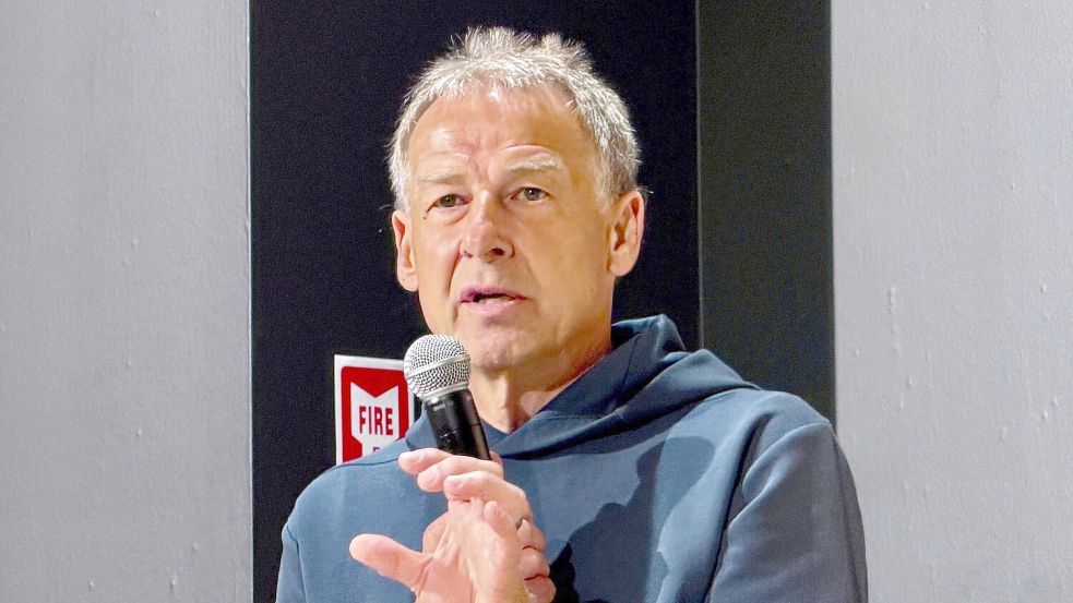 Jürgen Klinsmann kennt das Job-Profil des Nationaltrainers (Archivbild) Foto: Christoph Lother