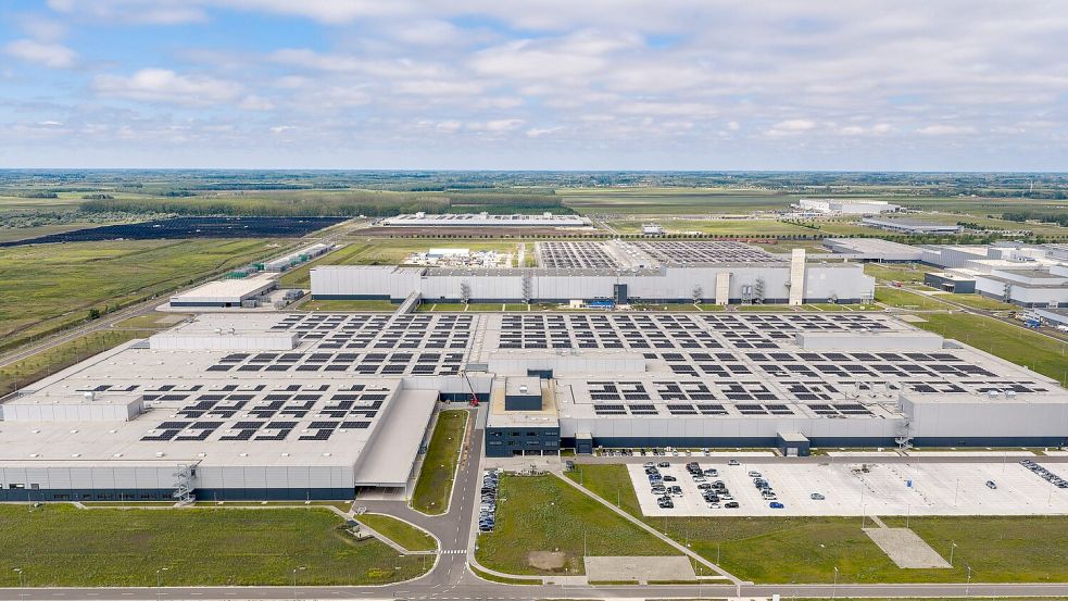 Das Mercedes-Benz-Werk in Kecskemet ist die größte Autofabrik Ungarns. Foto: Mercedes-Benz AG