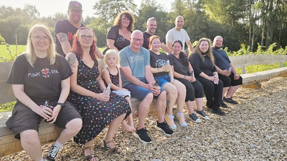 Die Mitglieder des Vereins Sturmflut Moormerland wollen Kulturangebote in Moormerland auf die Beine stellen und junge Künstler und Bands mehr Auftrittsmöglichkeiten bieten. Foto: privat
