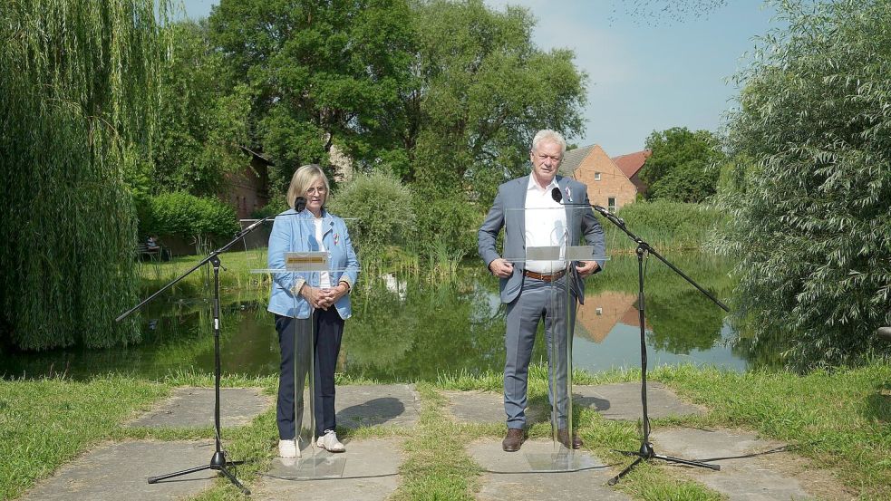 Landfrauen-Präsidentin Bentkämper hebt ehrenamtliches Engagement hervor. Foto: Sven Kaeuler