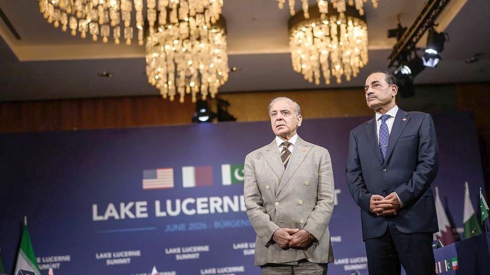 Pakistans Premier Shehbaz Sharif und der mächtige Armeechef Asim Munir hatten in den vergangenen Monaten eine wichtige Vermittlerrolle im Iran-Krieg gespielt. (Archivbild) Foto: Fabrice Coffrini