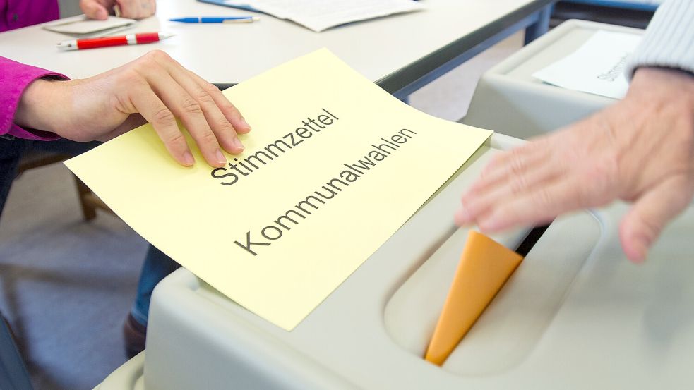 Die Kommunalwahlen in Niedersachsen sind am Sonntag, 13. September 2026. Symbolfoto: Oliver Dietze/dpa