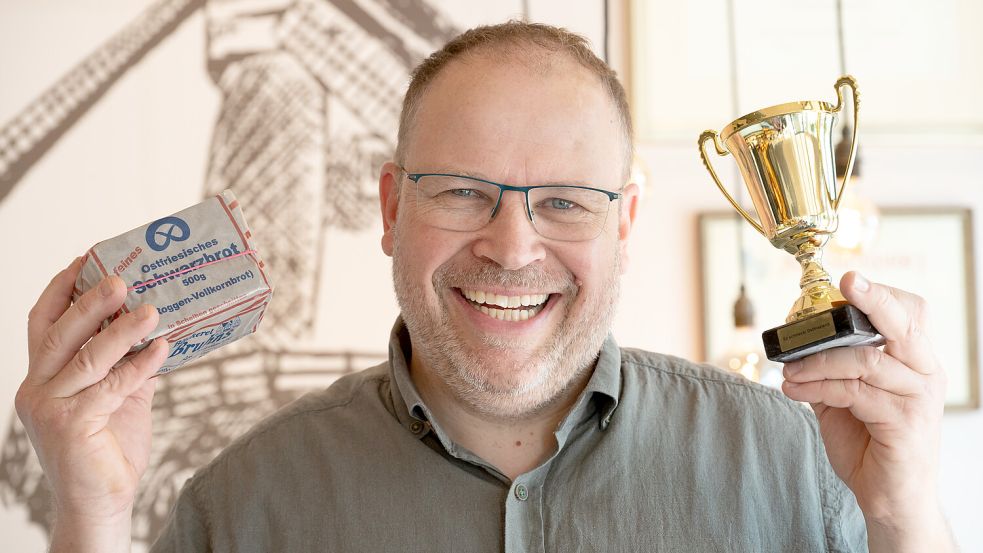 In der Bäckerei Bruhns von Bäckermeister Enno Bruhns in Leer gibt es laut unseren Leserinnen und Lesern das beste Schwarzbrot Ostfrieslands. Foto: Klaus Ortgies