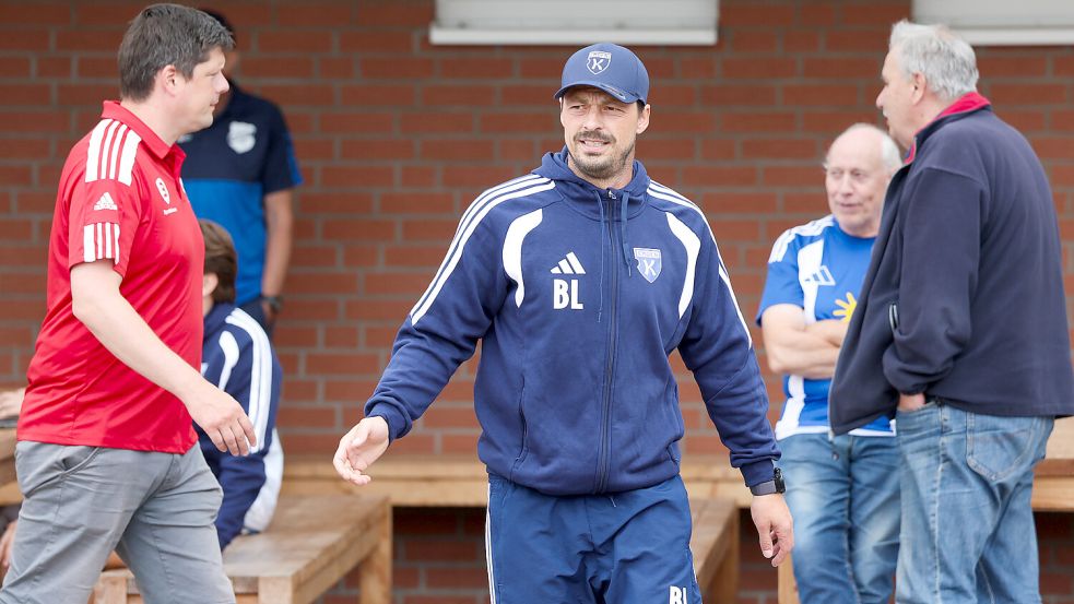 Kickers-Trainer Björn Lindemann gewann viele Erkenntnisse. Fotos: Doden/Emden