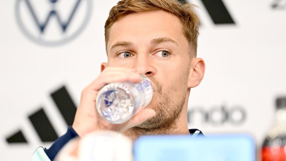 Joshua Kimmich sollte auch bei Jürgen Klopp als Bundestrainer eine Führungsfigur sein. (Archivbild). Foto: Federico Gambarini/dpa