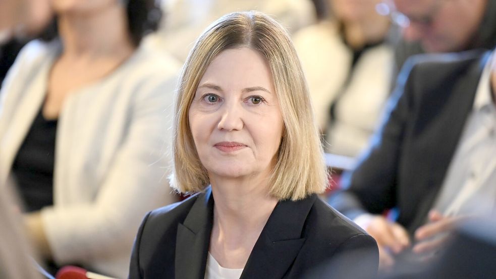 VCI-Nordost-Chefin Nora Schmidt-Kesseler fordert bessere Standortbedingungen, weniger Bürokratie und wettbewerbsfähige Energiepreise. (Archivbild) Foto: Jennifer Brückner
