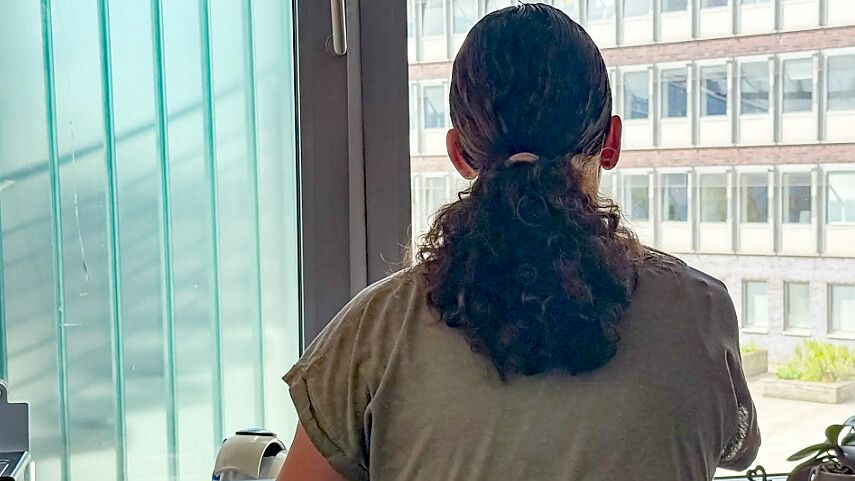 Isabell Moritz erlebt als Gerichtsvollzieherin, in was für misslichen Lagen manche Menschen stecken. Es braucht ein dickes Fell, dies nicht an sich heranzulassen. Foto: Emilia Skibbe