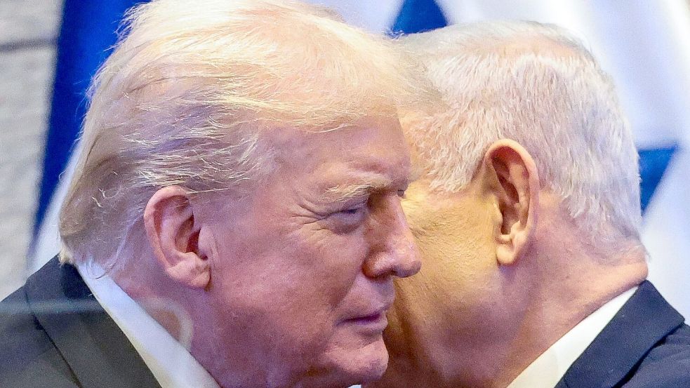 In den USA gibt es immer wieder Spekulationen darüber, Netanjahu könnte Trump zu den Angriffen auf den Iran überredet haben. (Archivbild) Foto: Evelyn Hockstein/Pool Reuters/AP