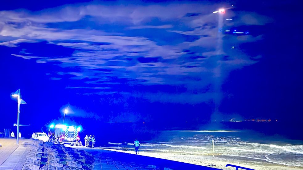 Die Feuerwehr Norderney war mit mehreren Fahrzeugen und einer Drohne im Einsatz. Foto: Feuerwehr