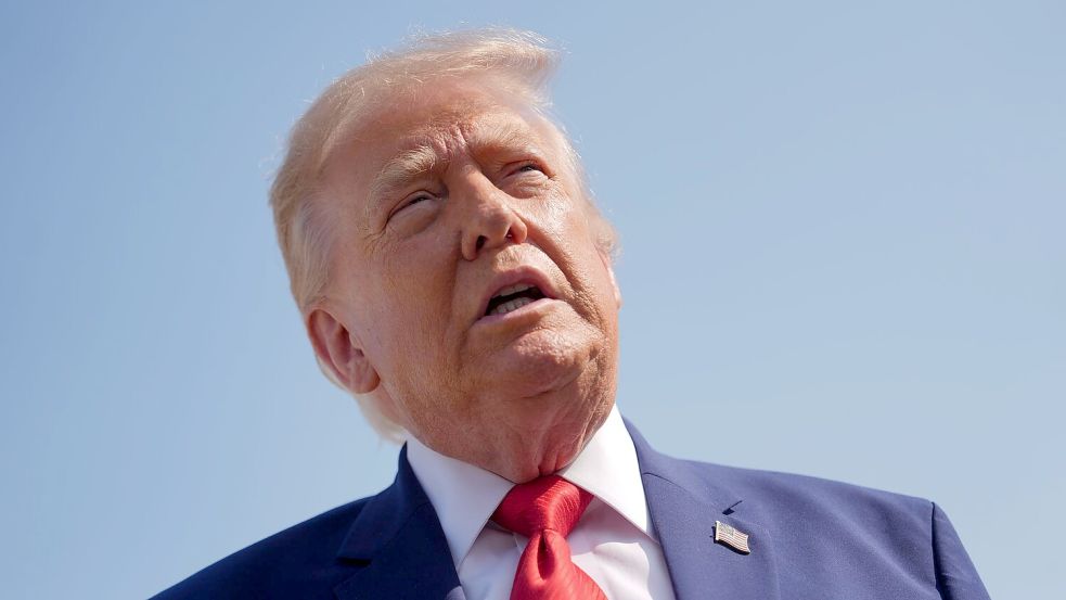 Trump kündigt nach iranischen Angriffen Vergeltung an. (Archivbild) Foto: Julia Demaree Nikhinson