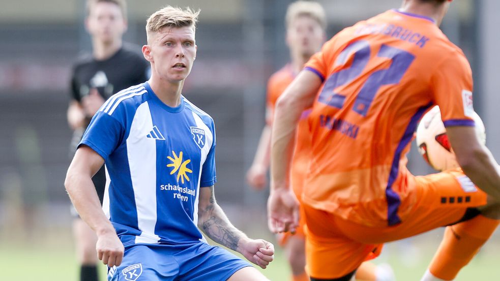 Kickers-Angreifer Luc Ihorst trauen viele Anhänger eine starke Saison zu. Foto: Doden/Emden