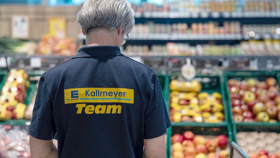 Die Vollsperrung der Mindener Straße in Osnabrück-Lüstringen hat den Umsatz bei Edeka Kallmeyer einbrechen lassen. Foto: Tobias Saalschmidt
