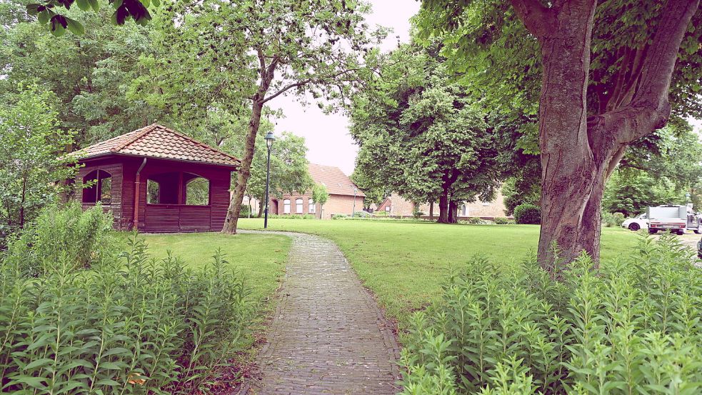 Der Gerhardus-Jungmann-Platz in Visquard: Die Würdigung ist nicht unumstritten im Dorf. Fotos: Heinz Wagenaar