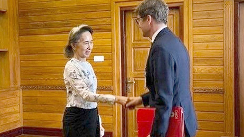 Wo das Treffen Suu Kyis mit Arnaud de Baecque stattfand, blieb unklar. Foto: Uncredited