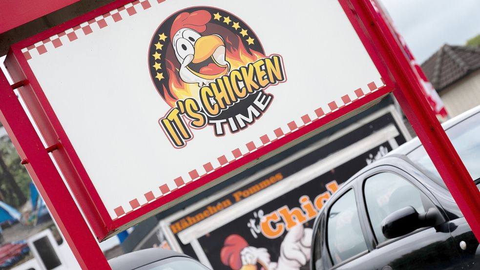 Die Betreiber von „It’s Chicken Time“ liegen mit ihrem Vermieter im Streit. Foto: Klaus Ortgies