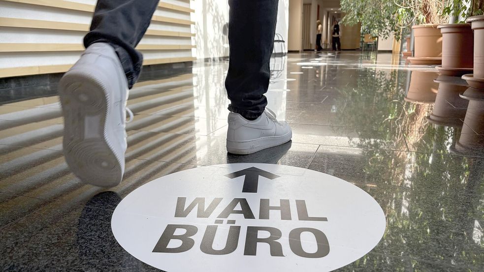 Das Wahlbüro an der Sedanstraße in Osnabrück ist geöffnet. Wer will, kann jetzt schon seine Stimme zur Kommunalwahl am 13. September 2026 abgeben. Foto: Wilfried Hinrichs