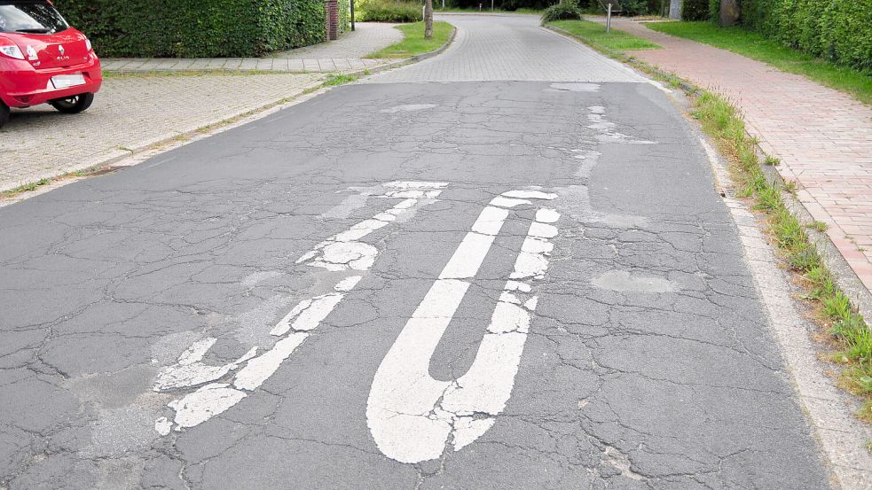 Die Ziegeleistraße steht auf der Liste der Abschnitte, die die Stadtwerke sanieren wollen. Foto: Bodo Wolters