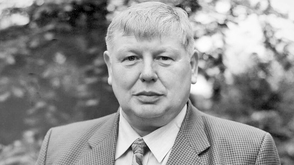Robert Henninga ist im Alter von 92 Jahren gestorben. Er war 43 Jahre Ratsherr im Wiesmoorer Gemeinde- beziehungsweise Stadtrat und Kreisgeschäftsführer des Landwirtschaftlichen Hauptvereins für Ostfriesland in Wittmund. Fotos: privat