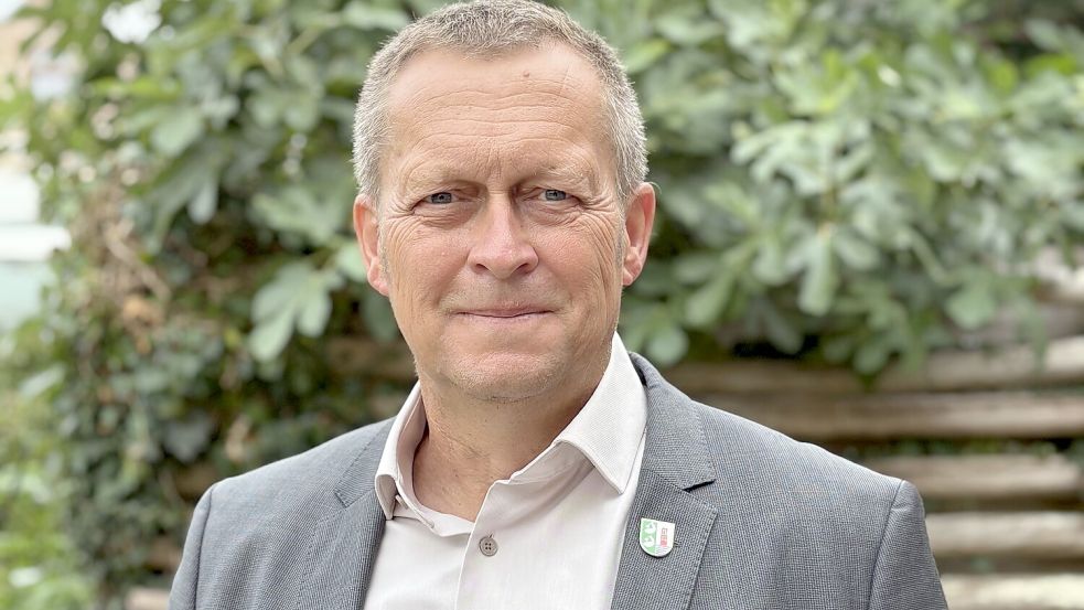 Jürgen Akkermann bewirbt sich um eine zweite Amtszeit im Borkumer Rathaus. Foto: privat