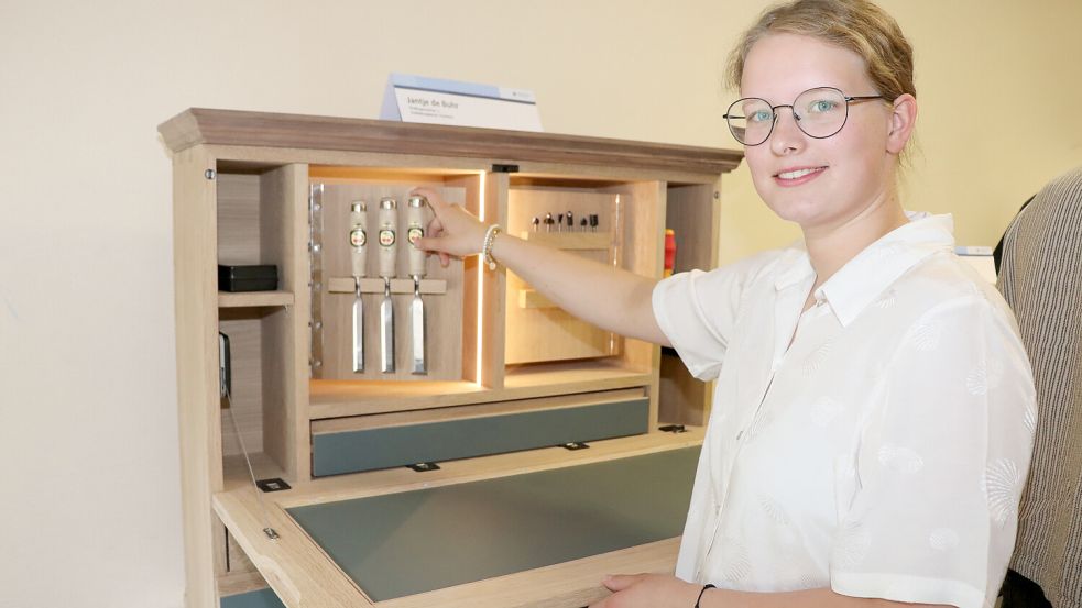 Der Werkzeugschrank von Jantje de Buhr sieht sehr edel aus. Foto: Handwerkskammer/W.Feldmann