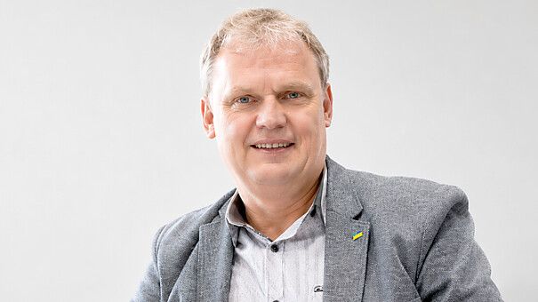 Amtsinhaber Thomas Erdwiens möchte Bürgermeister in Südbrookmerland bleiben. Foto: privat